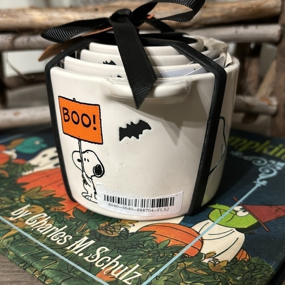 NWT RAE DUNN X PEANUTS SNOOPY BOO GHOSTS & BATS HALLOWEEN MEASURING CUPS - Picture 2 of 9